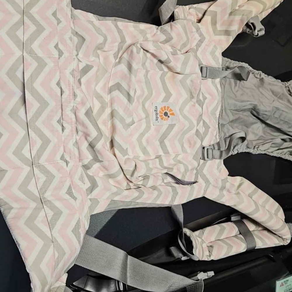 Ergobaby Pink and Gray Chevron Carrier